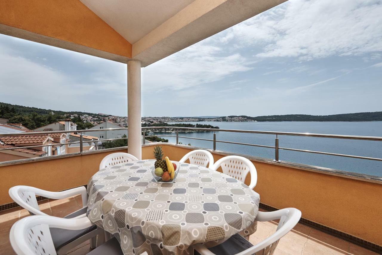Buonocore Apartment Трогир Экстерьер фото